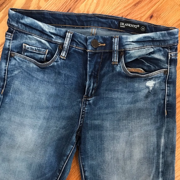 👖BLANKNYC Skinny Detailed Jeans - Picture 3 of 9
